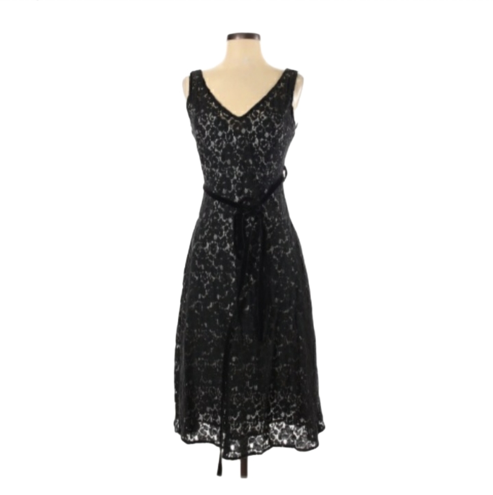 Tabitha Solid Black Dress Size 4